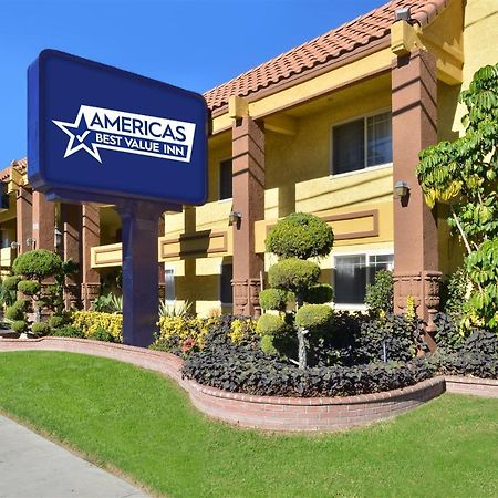 Americas Best Value Inn & Suites Forsyth Buitenkant foto